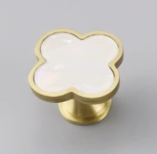 6602 Knob / Small Pull