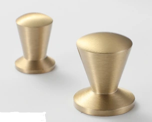 6676 Knob / Small Pull