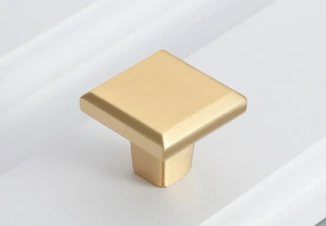 6754 Knob / Small Pull