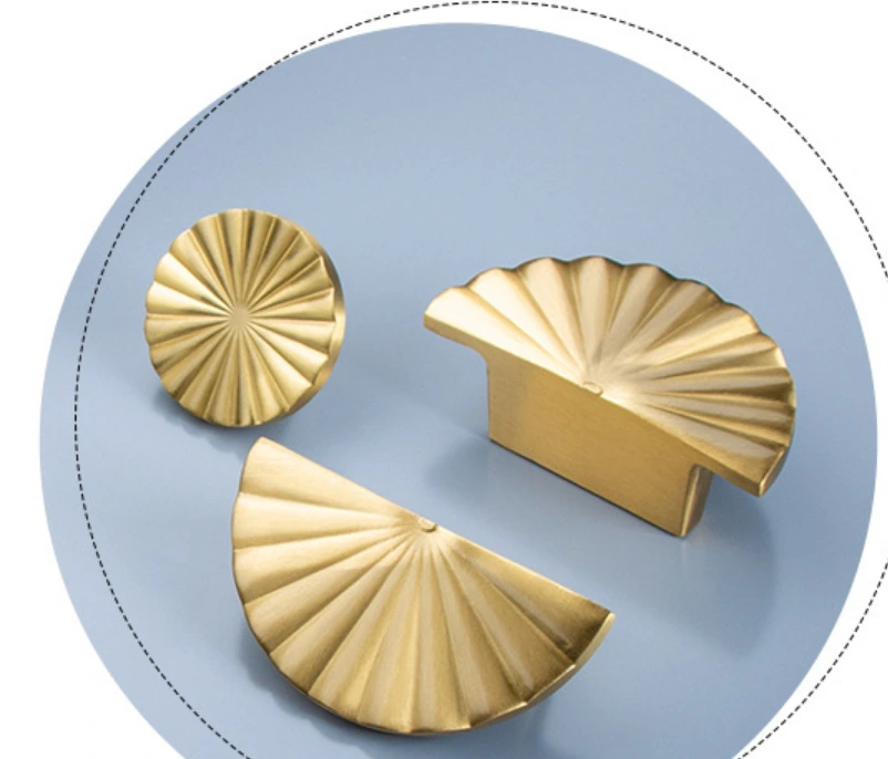 8896 Decorative Handle
